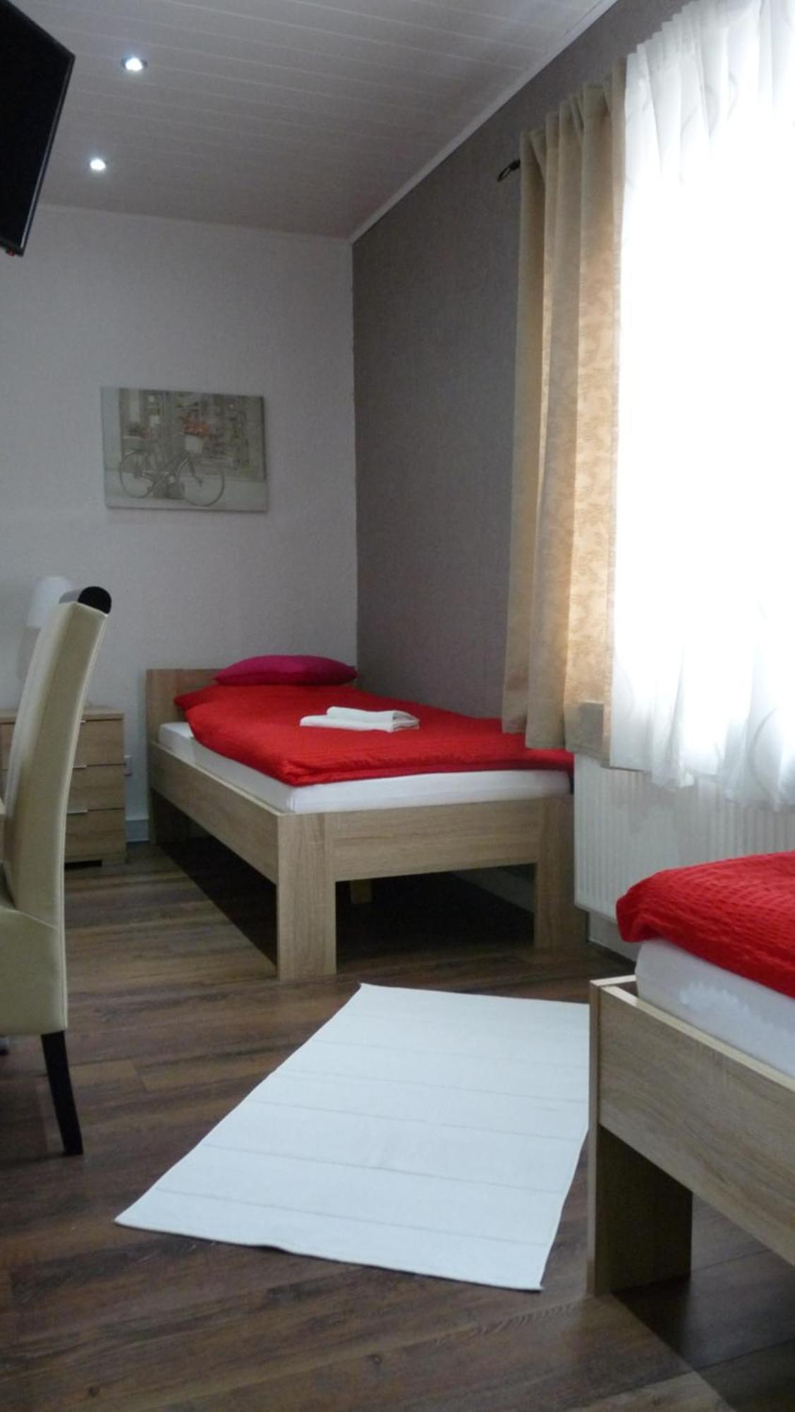 Hotel Rodizio Ug Wolfsburg Luaran gambar