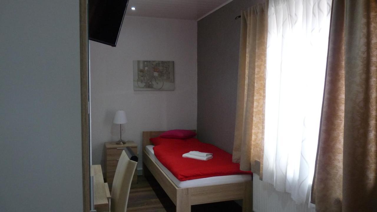 Hotel Rodizio Ug Wolfsburg Luaran gambar